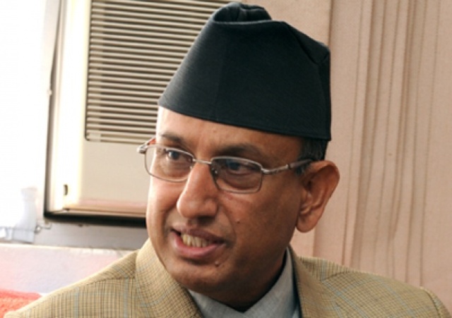 वैदेशिक सहयोगको विरोध गर्नु गलत मनोविज्ञान हो : पूर्वअर्थमन्त्री आचार्य