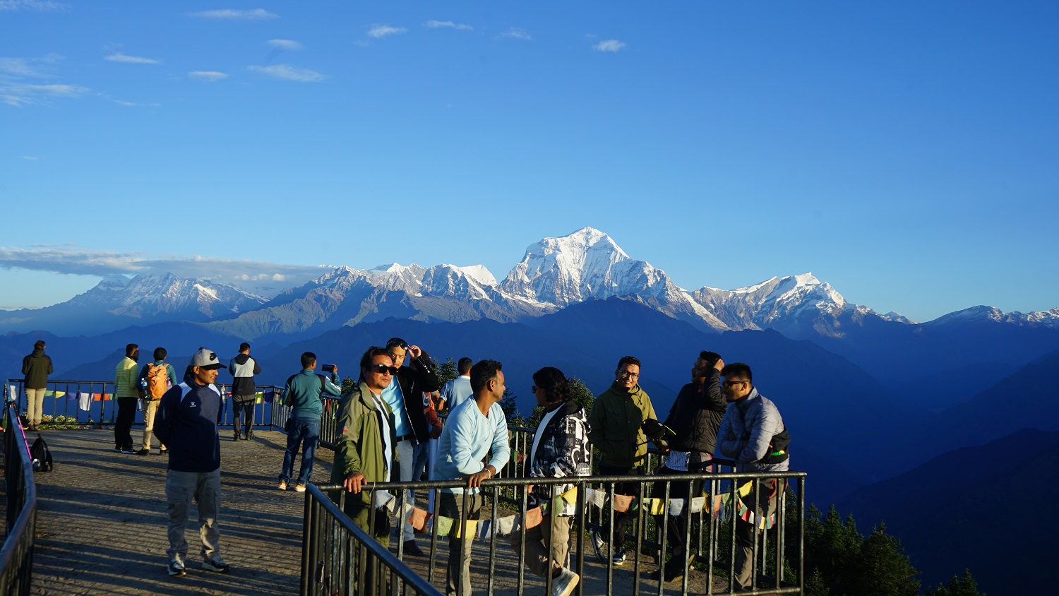 म्याग्दीको पर्यटकीयस्थल पुनहिलमा विद्युत र खानेपानीको समस्या