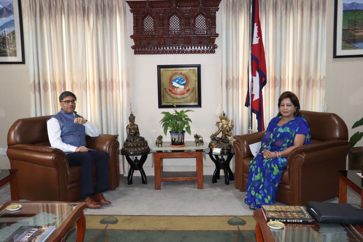 भारतीय विदेश सचिवलाई परराष्ट्रमन्त्रीको आग्रहः ‘एयर कनेक्टिभिटी’ बढाउन भारतीय पक्षबाट सहयोग होस्