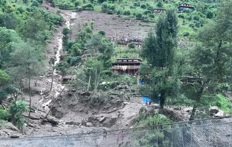 बाढी, पहिरोलगायतका विपद्मापरी आजसम्म १६७ जनाको मृत्यु