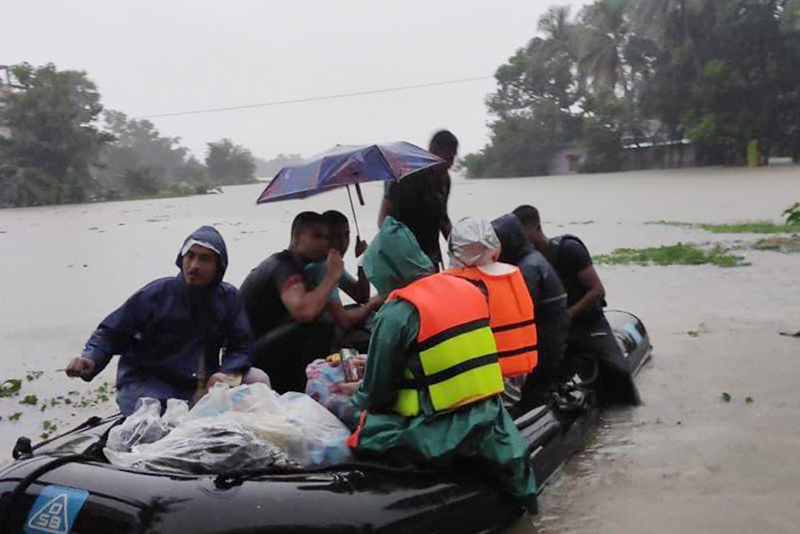 बङ्गलादेशमा बाढीले ५९ जनाको मृत्यु, हजारौँ घरबारविहीन