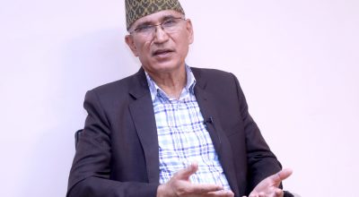 सैनिक ब्यारेकबाट घर जान थाले निवर्तमान मन्त्रीहरू