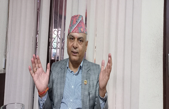 अर्थतन्त्रलाई चलायमान बनाउन सबै ढोका खुला गरौँ: प्रमुख सचेतक घिमिरे