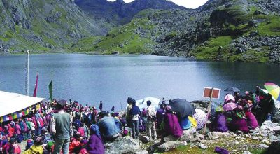 गङ्गा दशहरा पर्व विशेषः गोसाइँकुण्ड जानेको चलहपहल सुरु