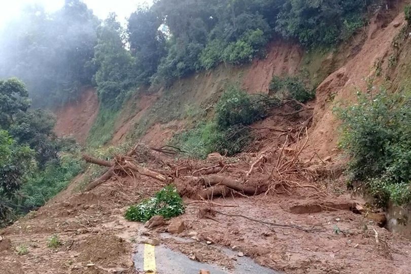 अविरल वर्षाले पहिरो खस्दा कालीगण्डकी करिडोर अवरुद्ध