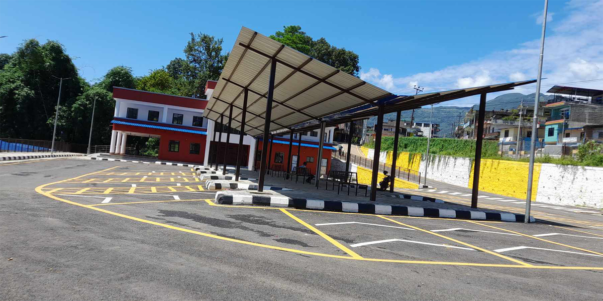 ३३ वर्षपछि पर्वतको कुश्माबजारमा सुविधासम्पन्न बसपार्क निर्माण ,सञ्चालनमा ढिलाइ