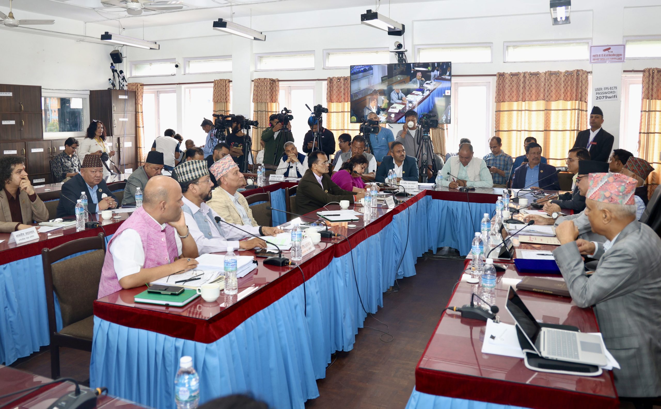 डेडिकेडेट ट्रंकलाइन विवादमा सांसदबीच मत बाँझिएपछि लेखा समितिको बैठक निष्कर्षविहीन