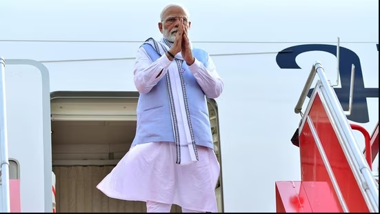 भारतीय प्रधानमन्त्री मोदी ऐतिहासिक भ्रमणका क्रममा पोल्यान्डमा