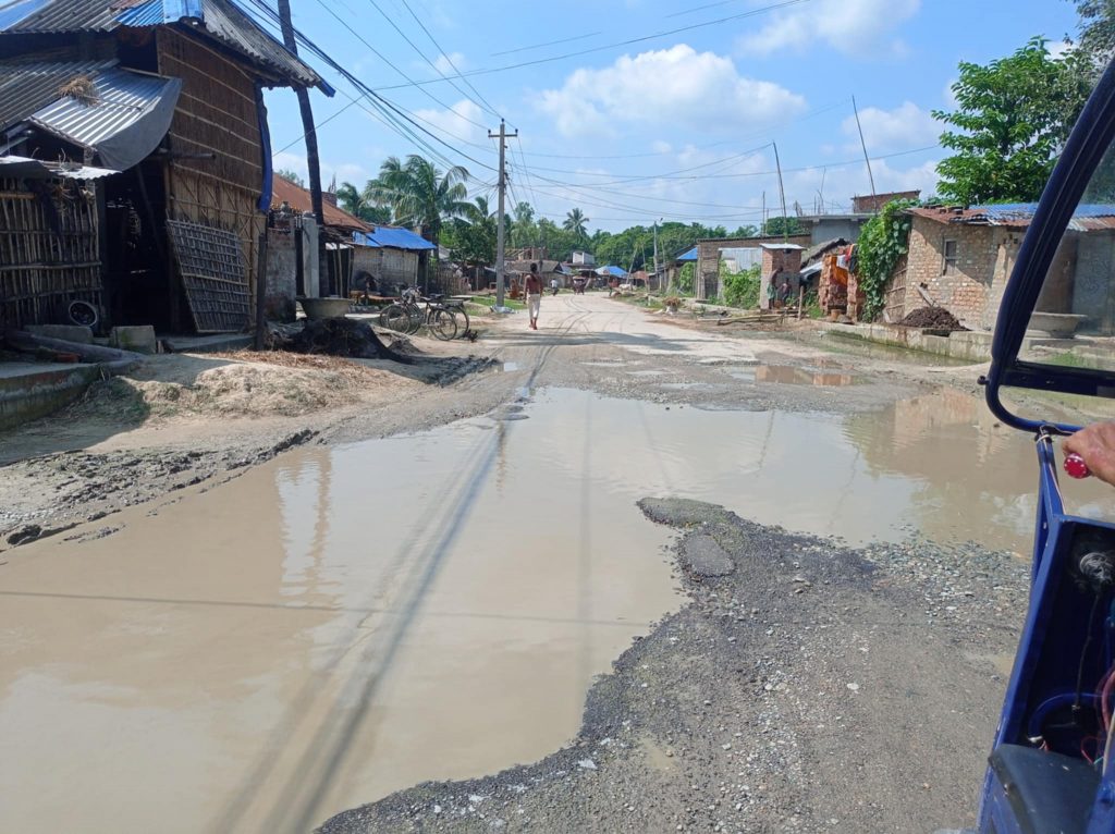राजविराज–छिन्नमस्ता सडकखण्डको मर्मत कार्य यथाशीघ्र गर्न माग