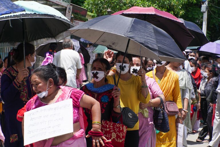 बचत रकम फिर्ताको माग गर्दै सहकारी पीडित आन्दोलित
