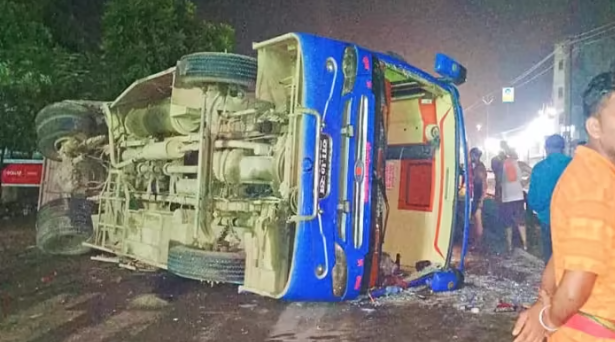 बिहारको समस्तीपुरमा नेपाली तीर्थयात्री सवार बस दुर्घटना, ३० भन्दाबढी घाइते