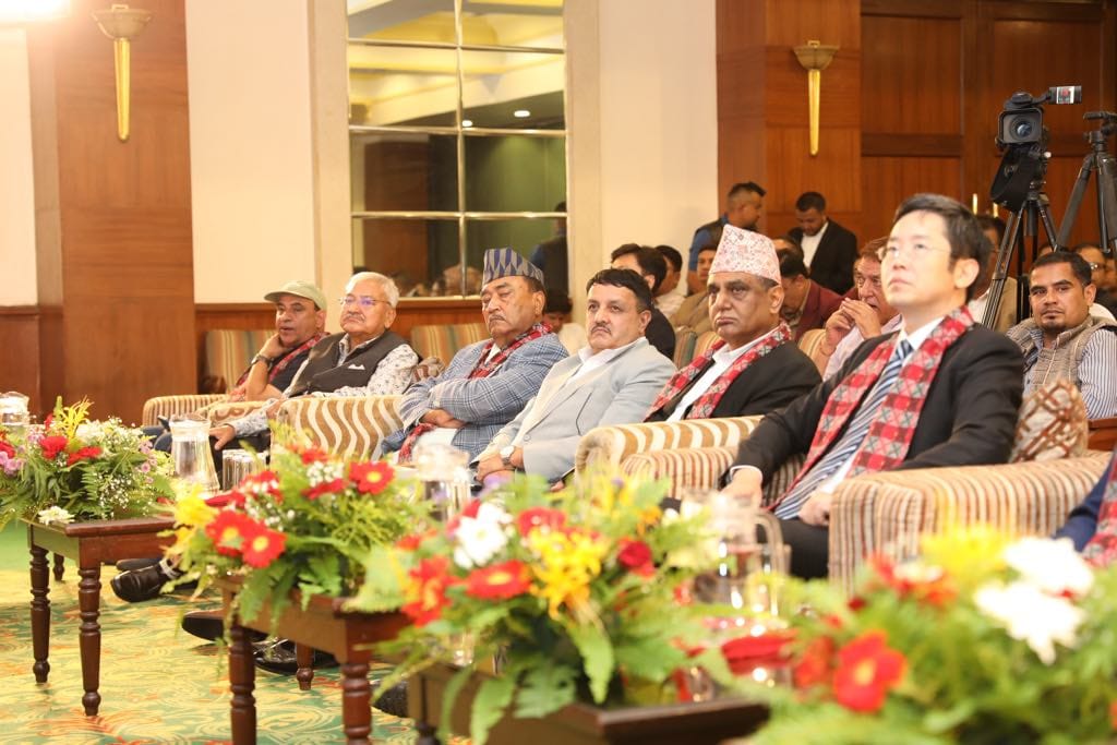 चीनको तीव्र विकासबाट नेपालले पाठ सिक्नुपर्नेमा नेताहरुको जोड