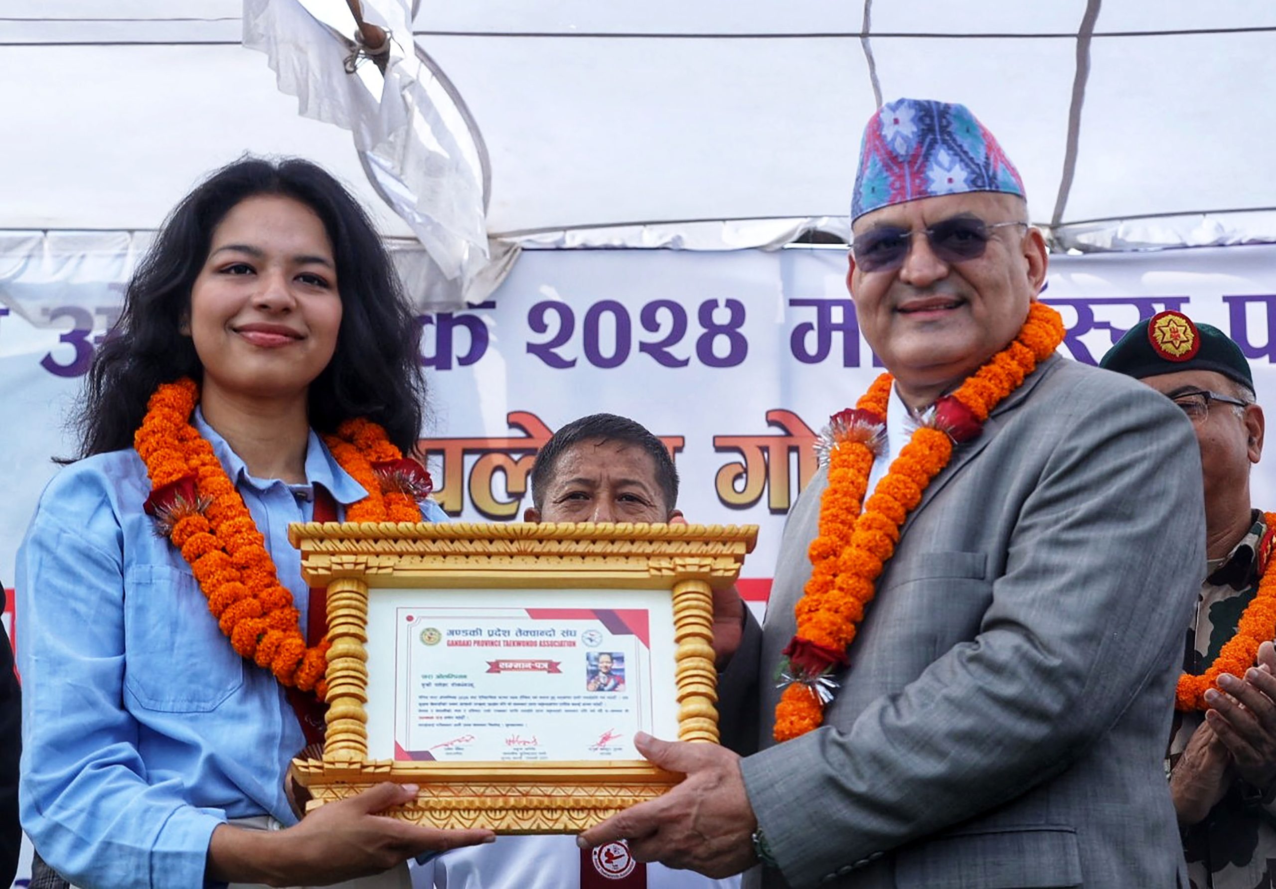 गण्डकी प्रदेश तेक्वान्दो सङ्घ र कास्की जिल्ला तेक्वान्दो सङ्घद्वारा पलेशालाई सम्मान