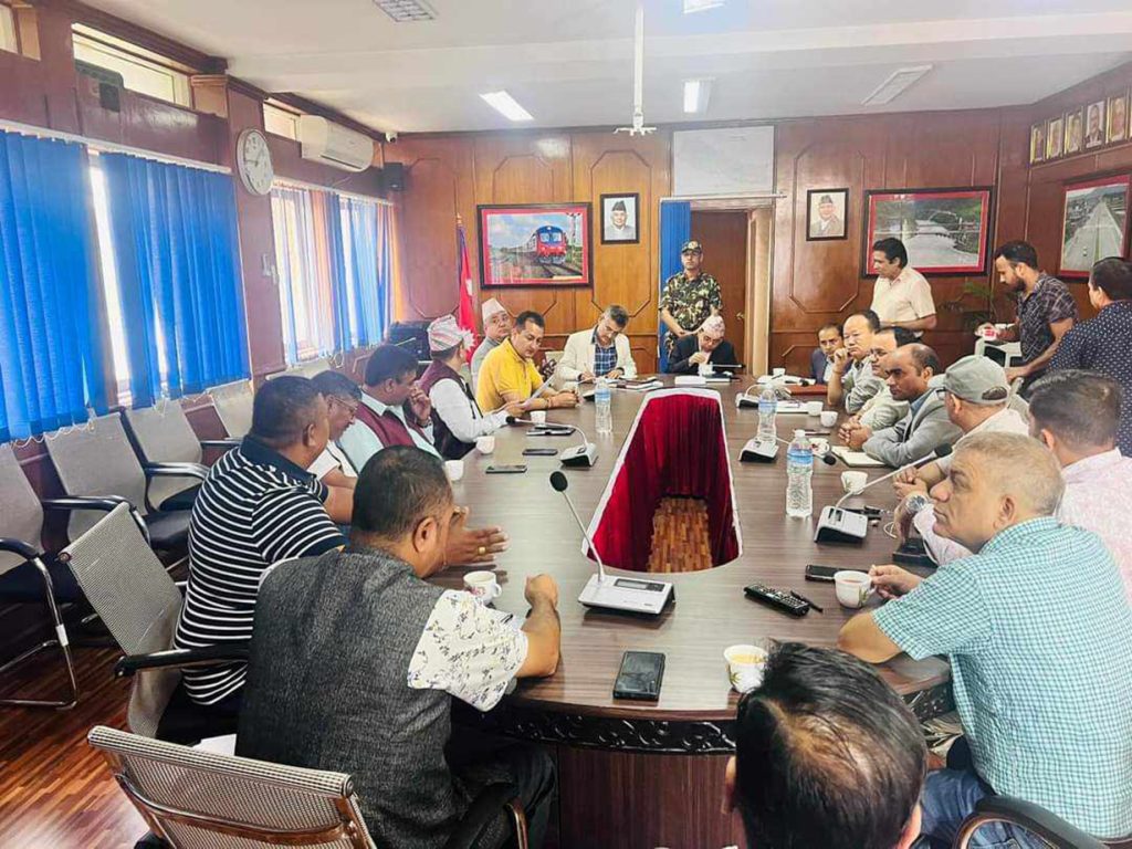 घटस्थापना अघि नै सडक मर्मत गरिसक्न निर्देशन