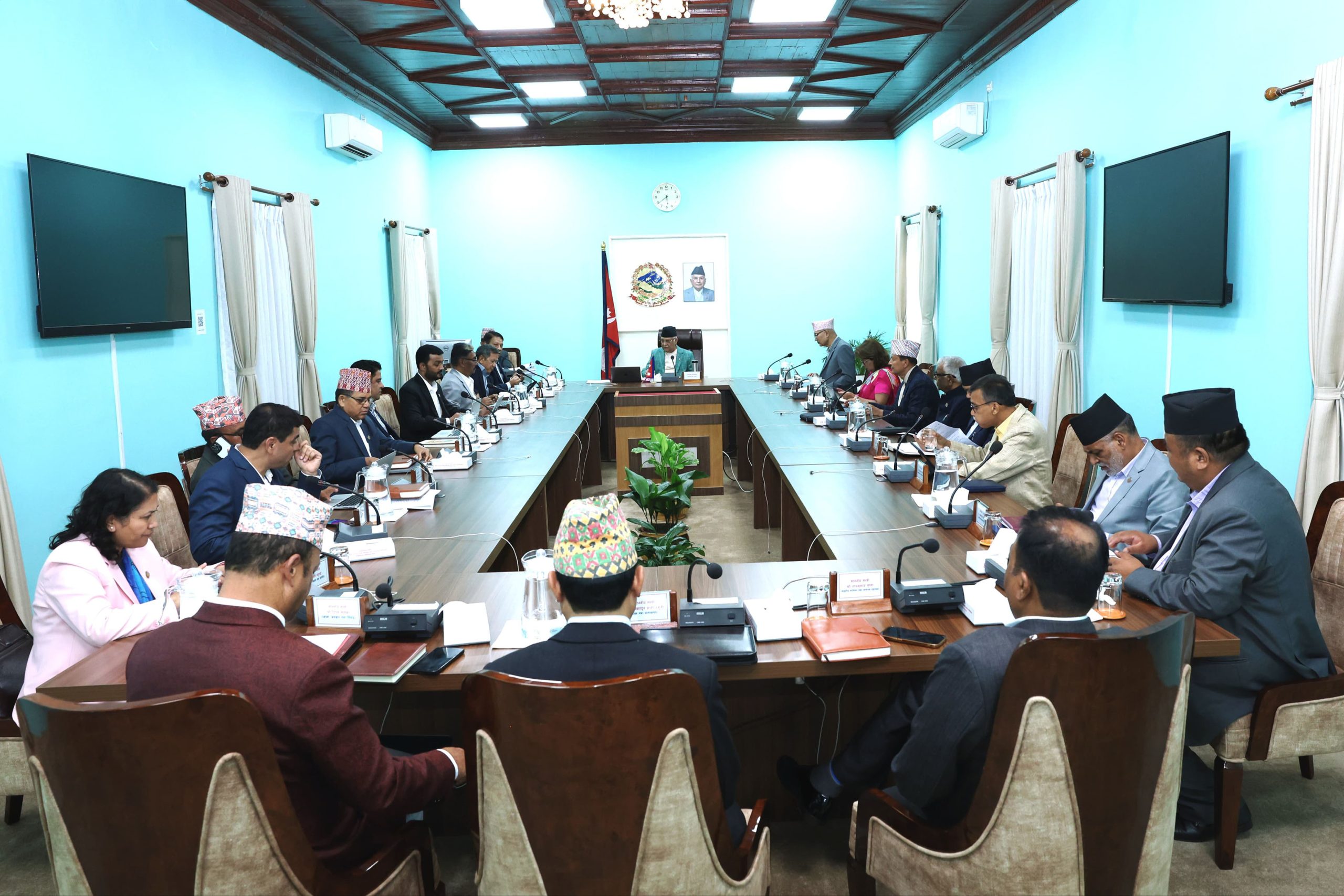 राष्ट्रपतिसमक्ष संसद अधिवेशन अन्त्य गर्न सिफारिस