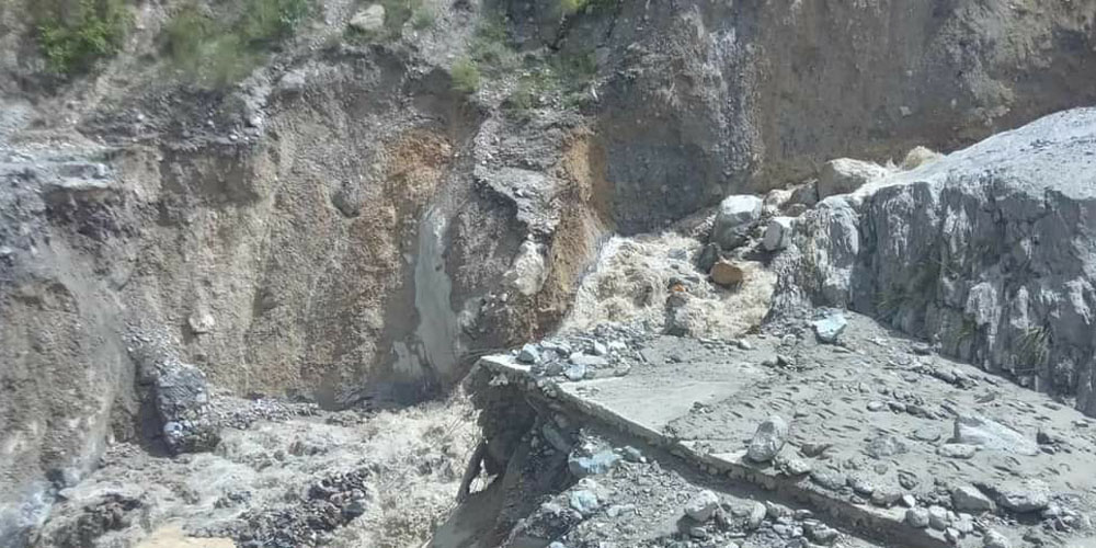 आरुघाट–आर्खेत–लार्के सडकखण्ड डेढ महिनादेखि अवरुद्ध