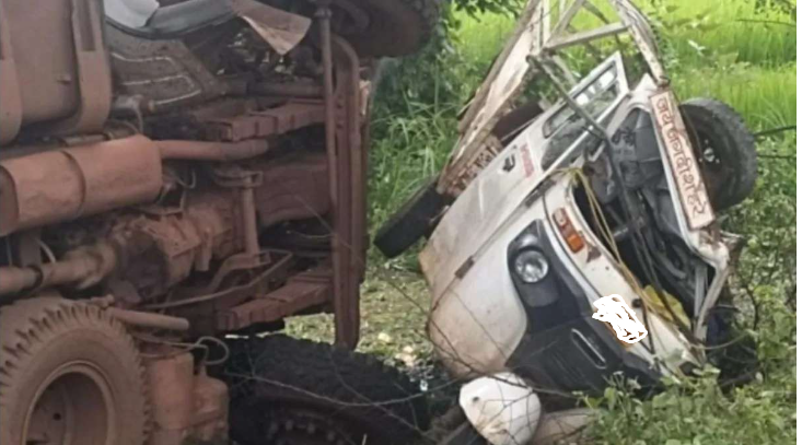 भारतको मध्य प्रदेशकामा ट्रकले अटो रिक्सालाई ठक्कर दिँदा सात जनाको मृत्यु, तीन घाइते