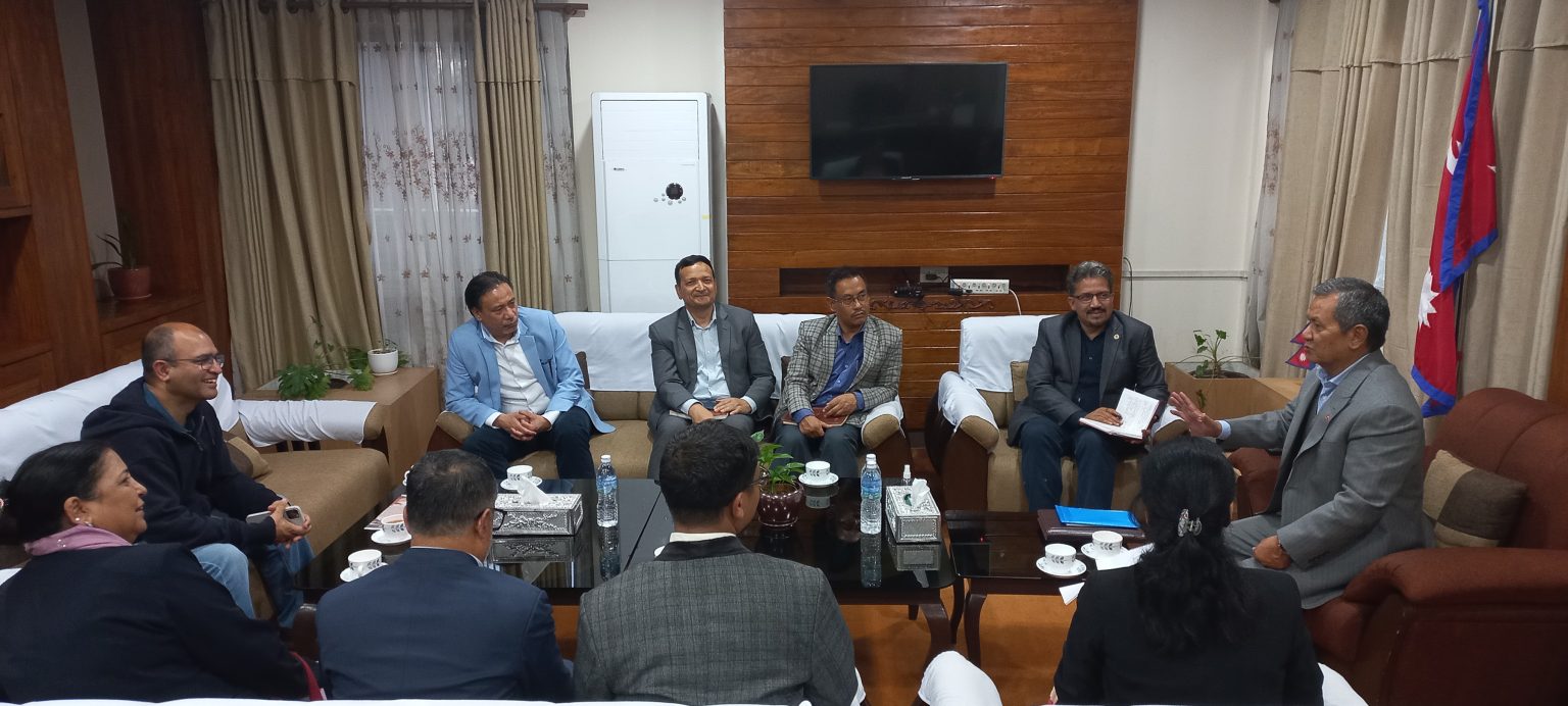 दूरसञ्चार र ‘इन्टरनेट’ सेवालाई निरन्तरता गर्न मन्त्रालयको निर्देशन