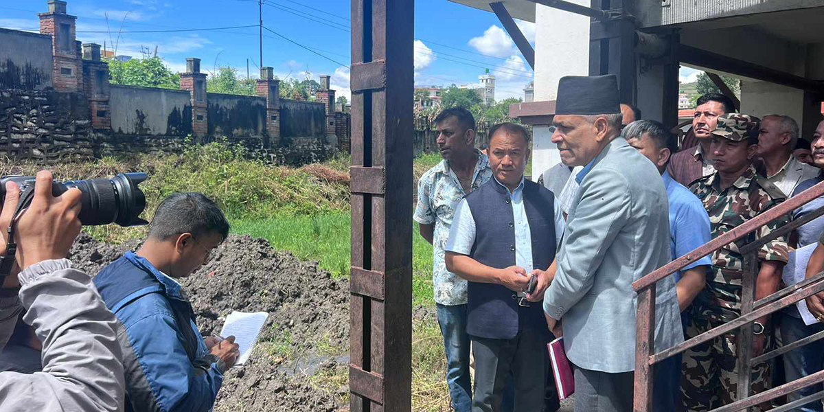 चोभारमा निर्माणाधीन पुष्प तथा फलफूलको थोक बजारको काम तत्काल पुरा गर्न कृषिमन्त्रीको निर्देशन