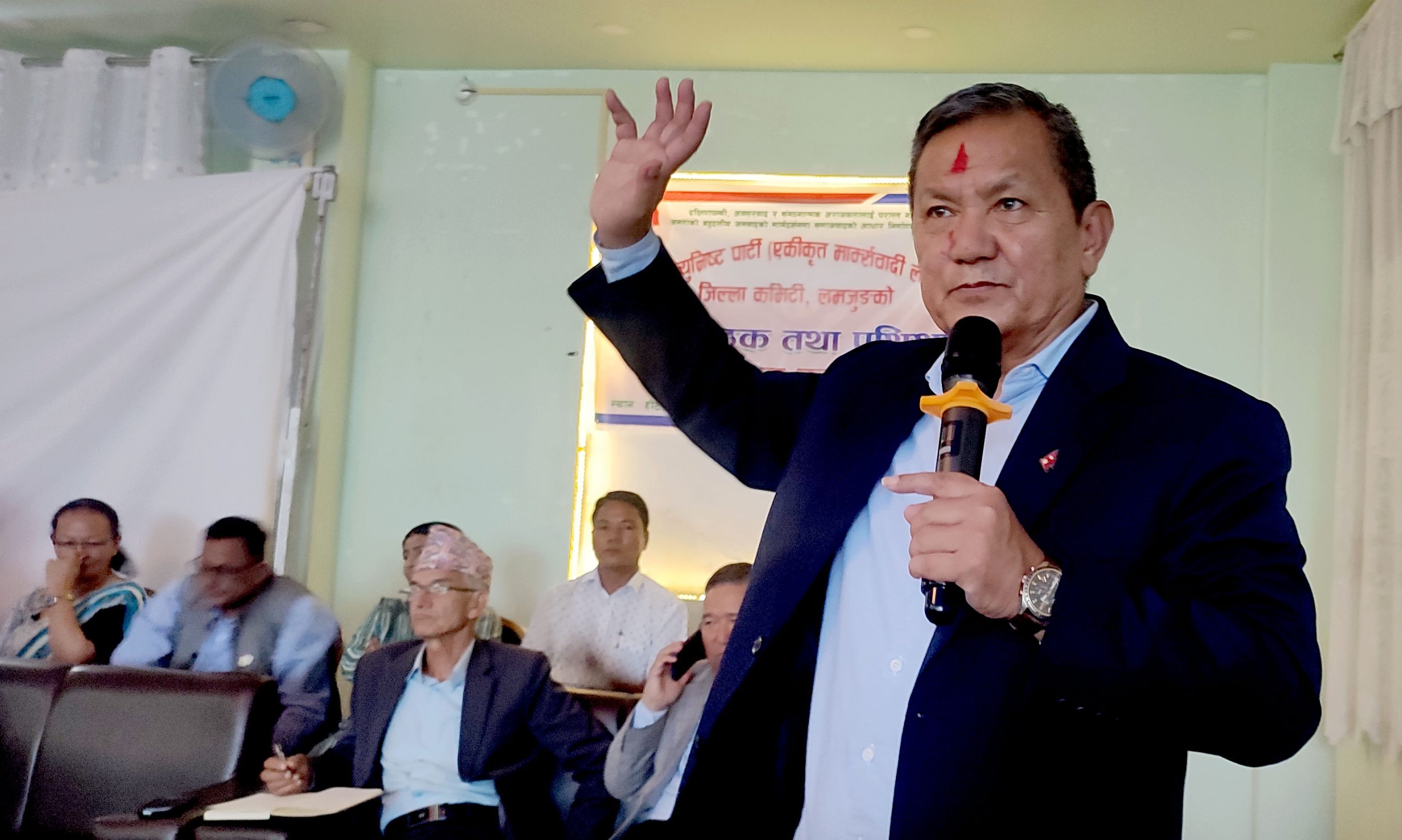 संविधानबाट सङ्घीयता, धर्मनिरपेक्षता र समानुपातिक प्रणाली हटाउने कुरा कल्पना पनि गर्न सकिँदैनः सञ्चारमन्त्री गुरुङ