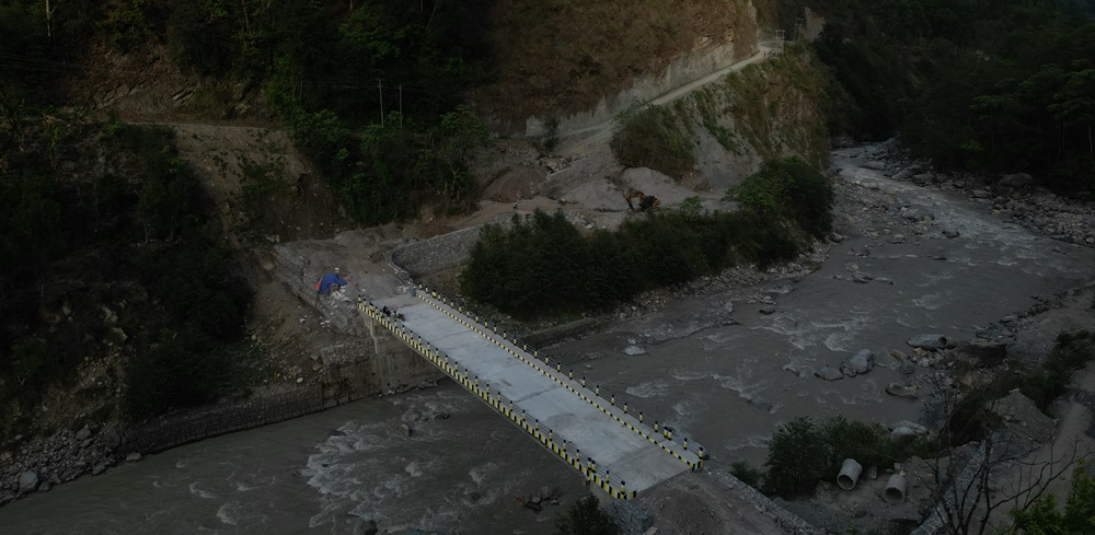 डुडुवामा नयाँ पुल निर्माण भएपछि आवागमन सहज