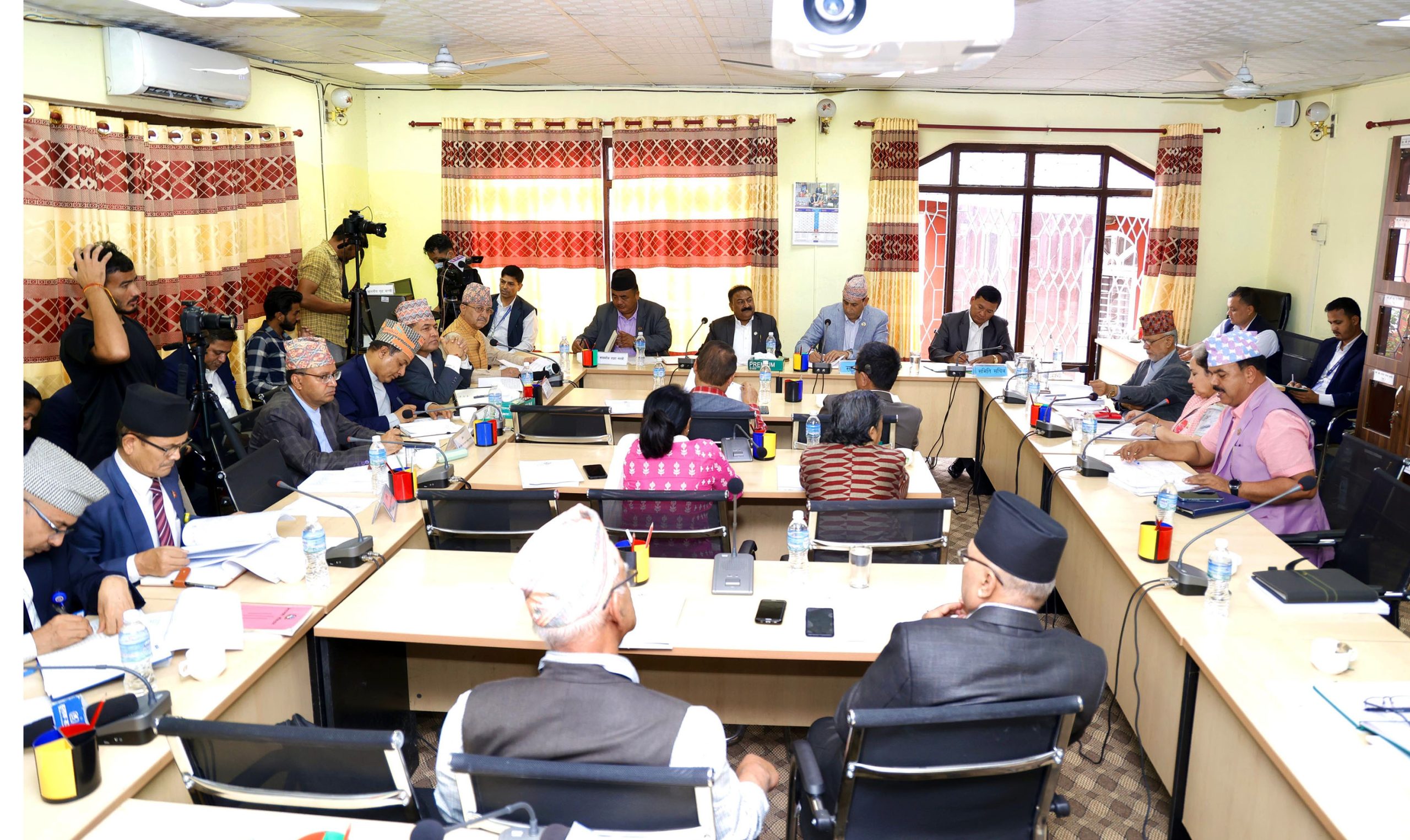 सङ्घीय निजामती विधेयक यथाशीघ्र पारित गर्न  सुझाव