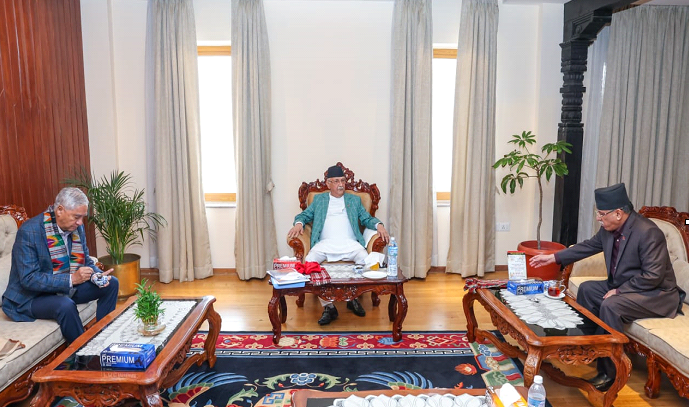 प्रधानमन्त्री ओलीद्वारा सभापति देउवा र अध्यक्ष दाहालसँग छलफल