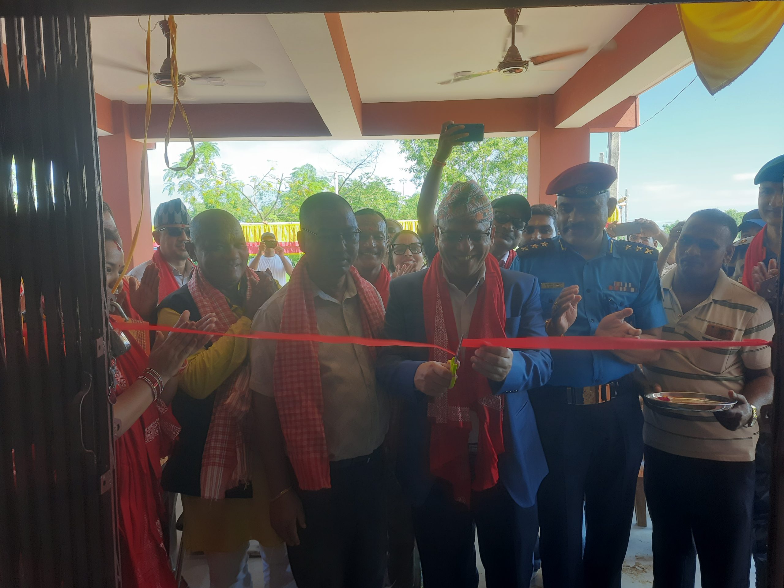 घरदैलोमा इलाका प्रशासन, गाउँमै सिंहदरवारको अनूभूति