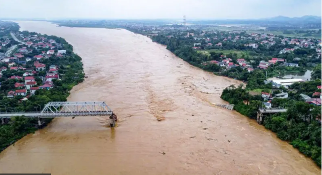यागी आँधीका कारण भियतनामको जनजीवन अस्तव्यस्त, १५ लाख मानिस विद्युतविहीन