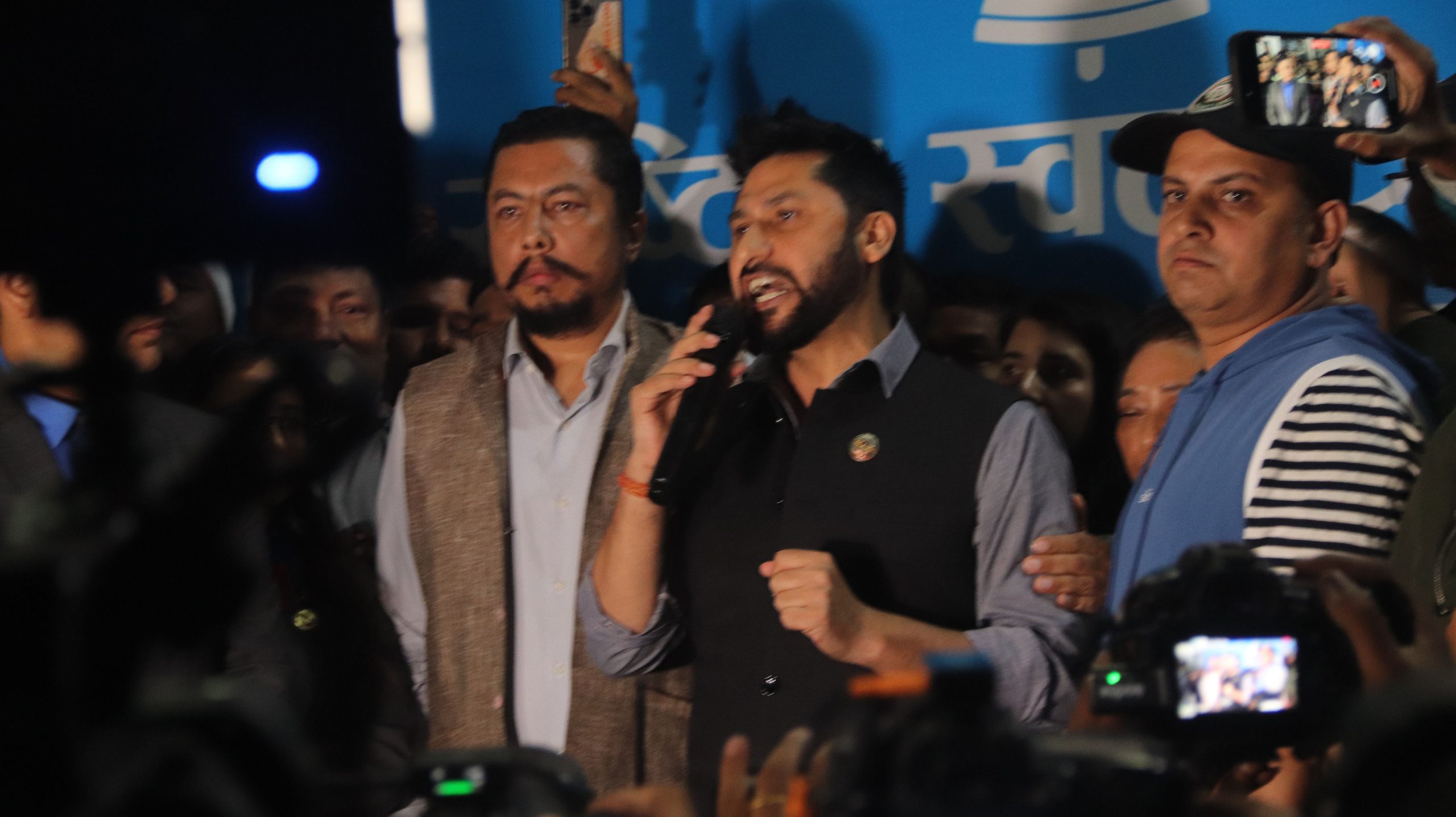 रवि लामिछानेलाई ३ बजे पोखरा ल्याइयो, स्वास्थ्य विज्ञान प्रतिष्ठानमा स्वास्थ्य परीक्षण