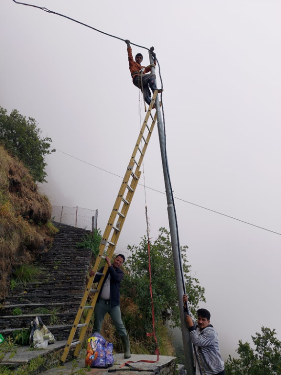 पर्वतको पर्यटकीयस्थल हम्पालमा विद्युतीकरण