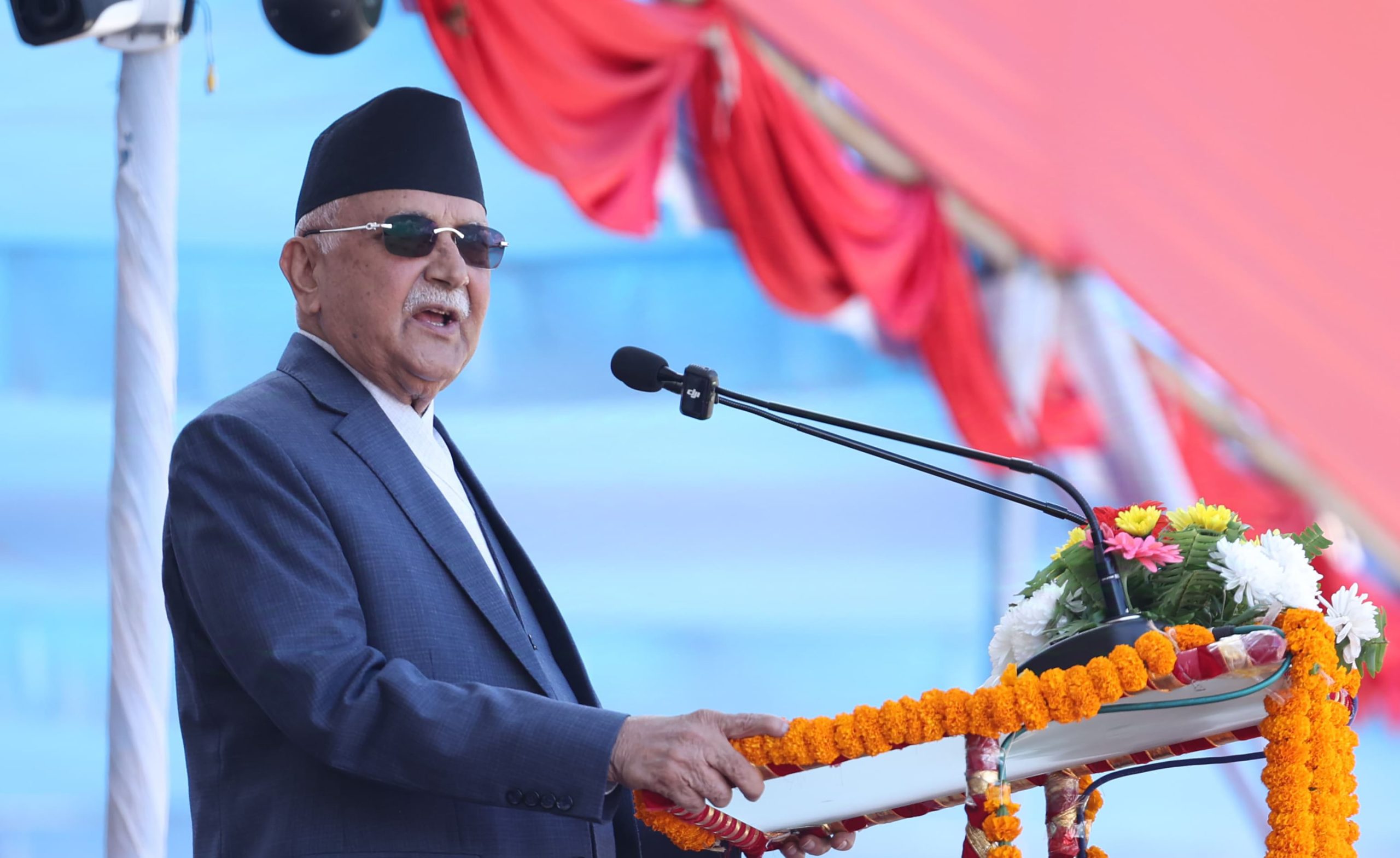 सरकारले कानुन विपरीतका क्रियाकलाप मौलाउन दिँदैनः प्रधानमन्त्री ओली