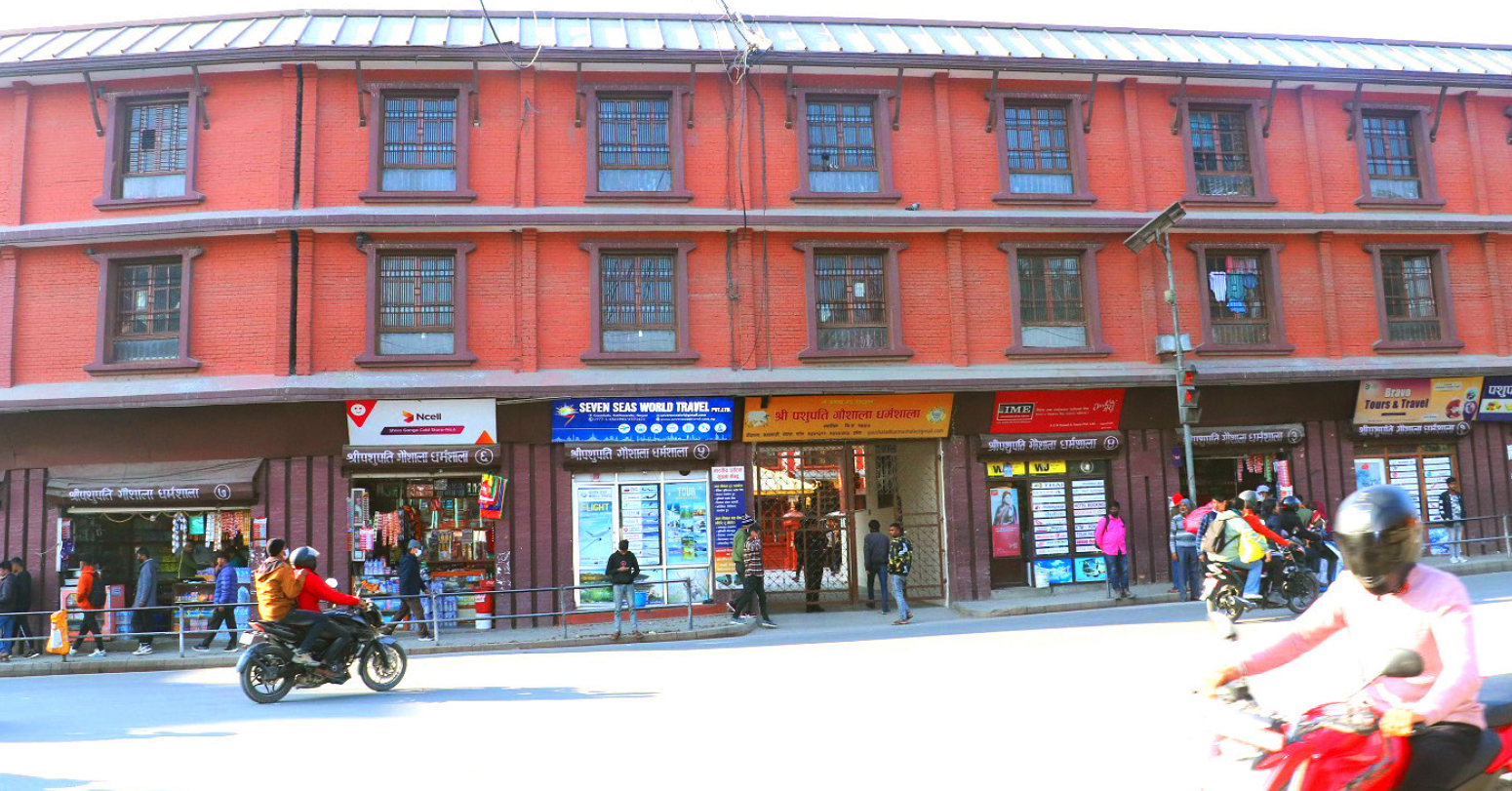 पशुपतिको गौशाला धर्मशाला खाली गर्ने काठमाडौँ महानगरपालिकाको निर्णय कार्यान्वयन नगर्न आदेश