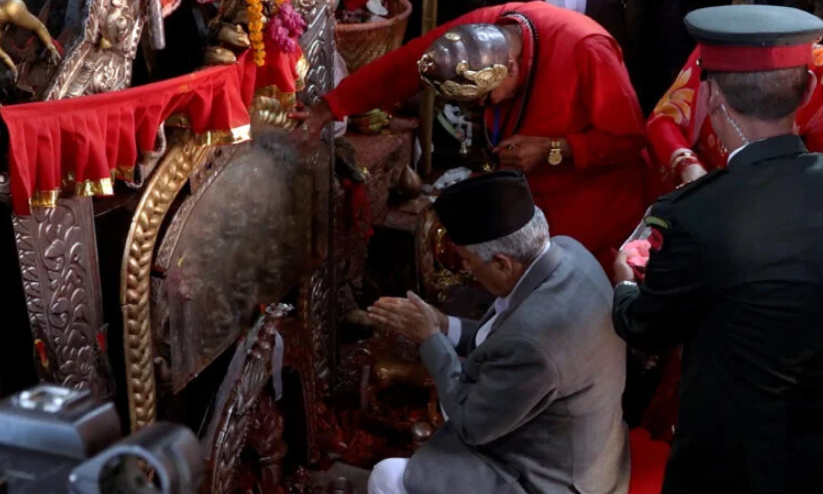 राष्ट्रपति पौडेलद्वारा उपत्यकाका शक्तिपीठमा पूजाअर्चना(फोटोफिचर)
