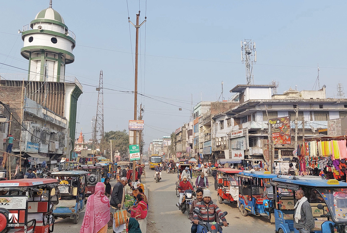 नवरात्र सुरु भएसँगै वारि सुनसान, पारि भीडभाड