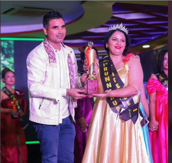 इटहरीकि रेनुका श्रेष्ठ बनिन् पहिलो ‘मिसेस पुर्बेली आईकन’