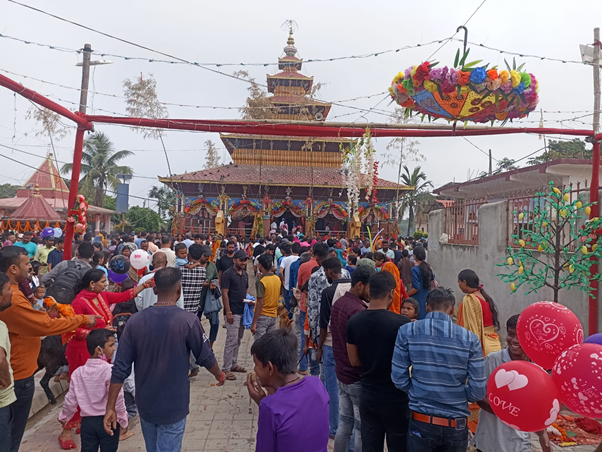 नवरात्र सुरु भएसँगै छिन्नमस्ता र कङ्कालिनीमा दर्शनार्थीको भीड