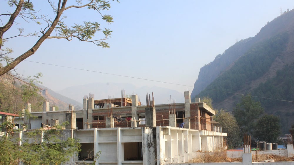 म्याग्दीमा सञ्चालित १२ ठूला आयोजनाको निर्माण अलपत्र