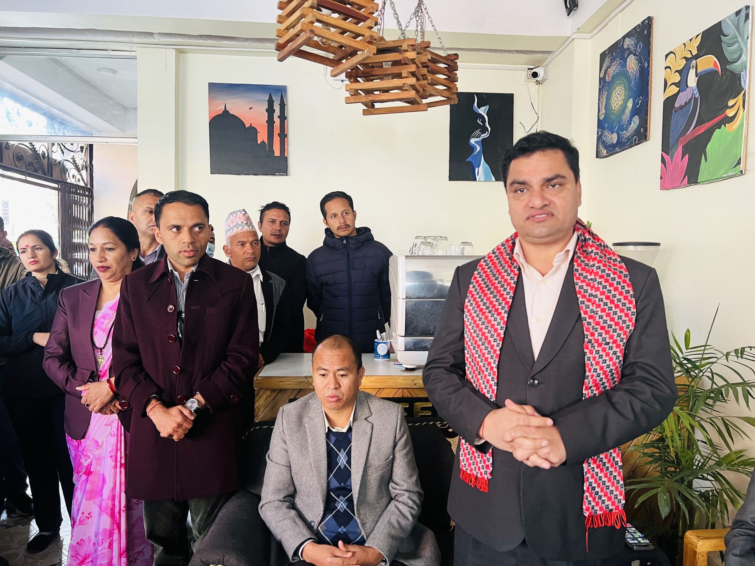 एक महिनाभित्रै औषधिको मूल्य समायोजन गर्छौँः स्वास्थ्यमन्त्री पौडेल