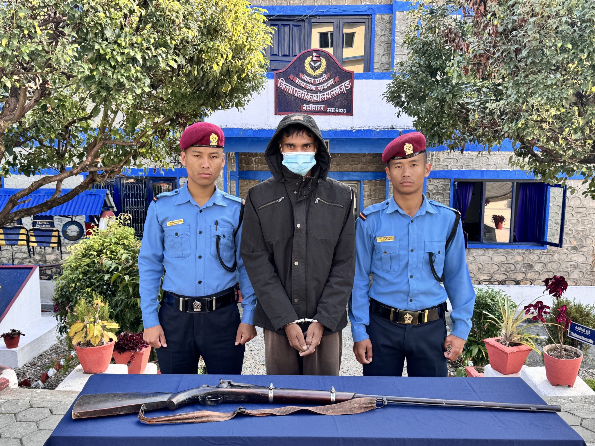 लमजुङमा भरुवा बन्दुकसहित एकजना पक्राउ