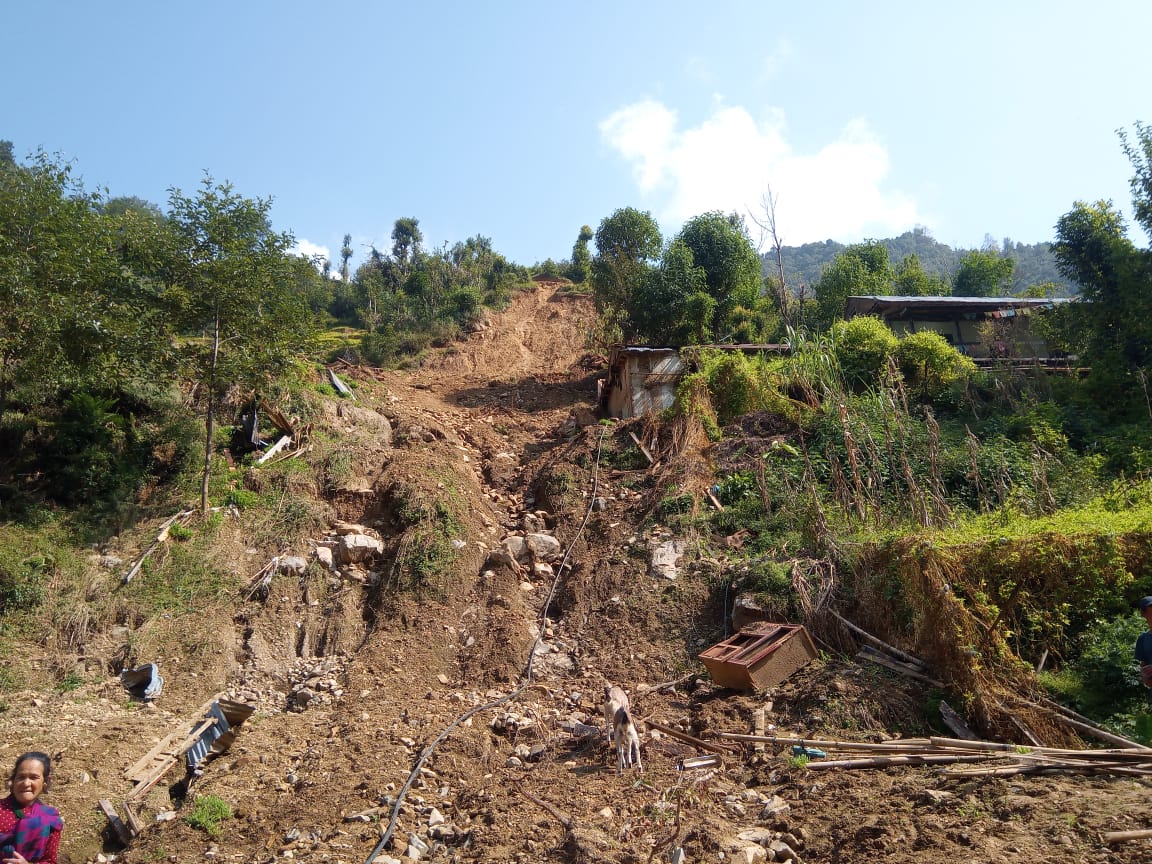 बाढीपीडित पुनर्वास नहुँदा टहरमा बित्यो दसैँतिहार