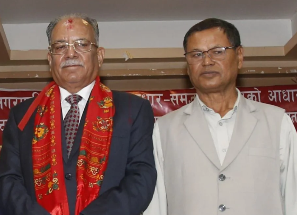 नयाँ आन्दोलन सुरु गर्ने प्रतिवद्धतासहित जनतालाई भेट्न नेता कार्यकर्तालाई प्रचण्डको निर्देशन