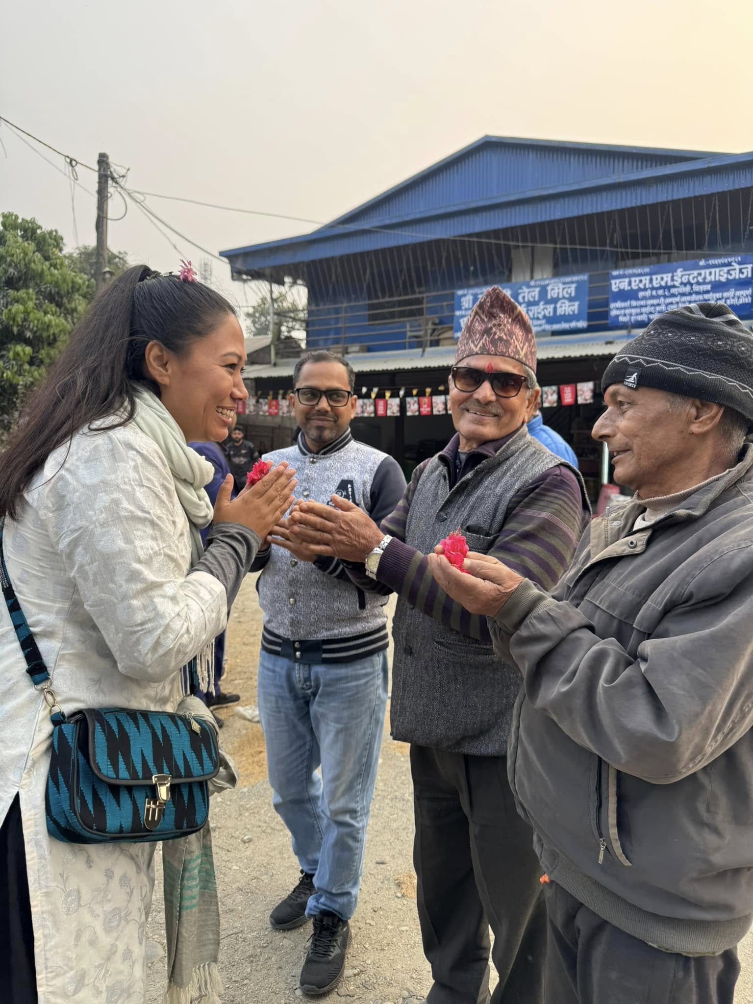 सुमनाको पैदलयात्रा अनुभवः ‘प्रधानमन्त्री नेताले होइन, हामी जनताले चुन्न पाउनुपर्छ’