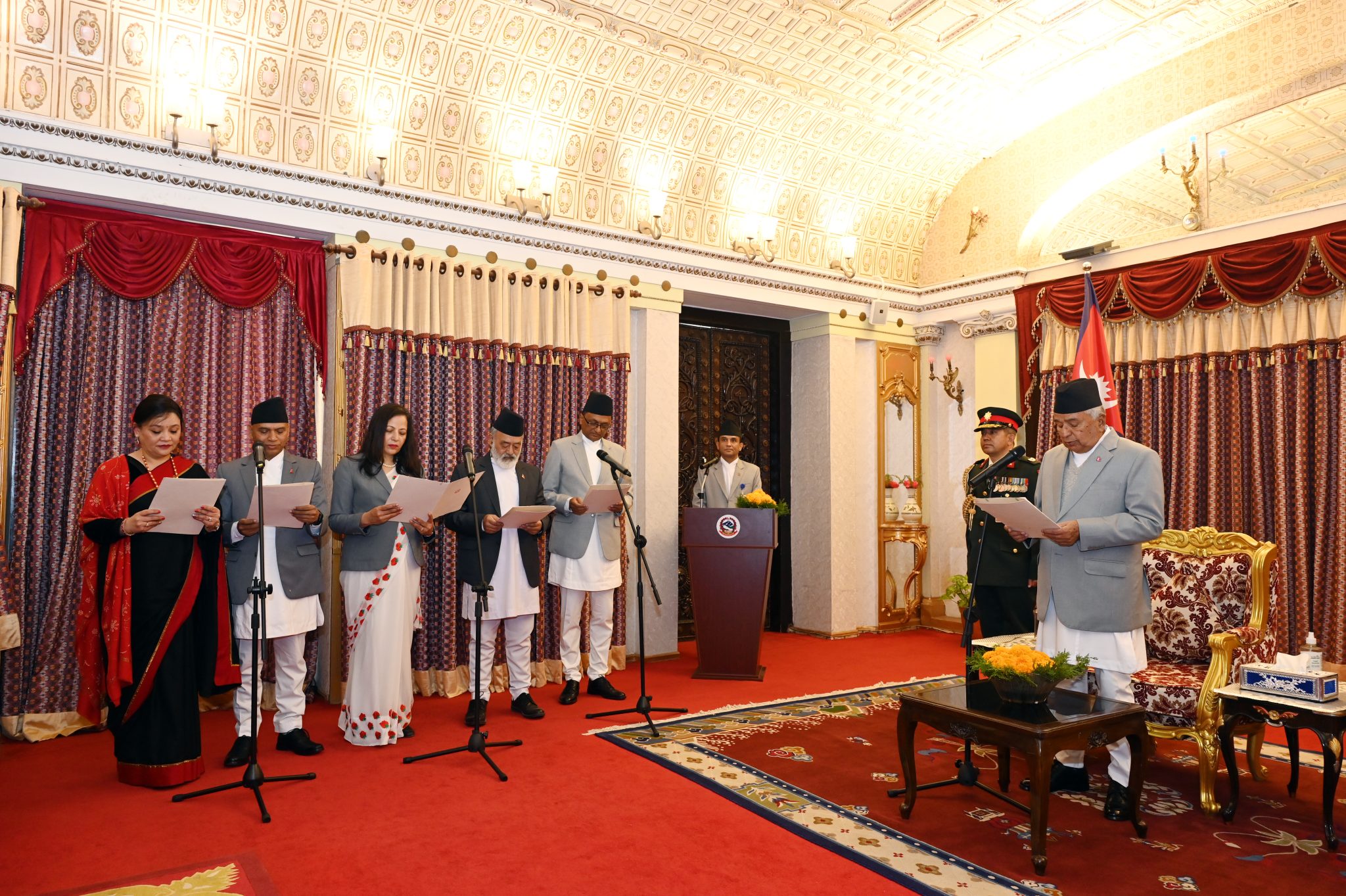 राष्ट्रपतिसमक्ष पाँच राजदूतले लिए पद तथा गोपनीयताको शपथ