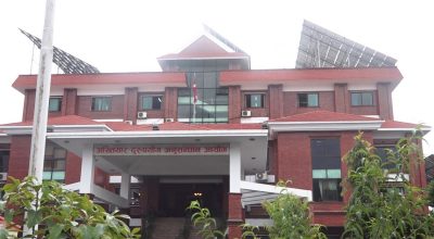 घुस रकमसहित पक्राउ परेका मालपोत प्रमुख र कार्यालय सहयोगी विरुद्ध मुद्दा