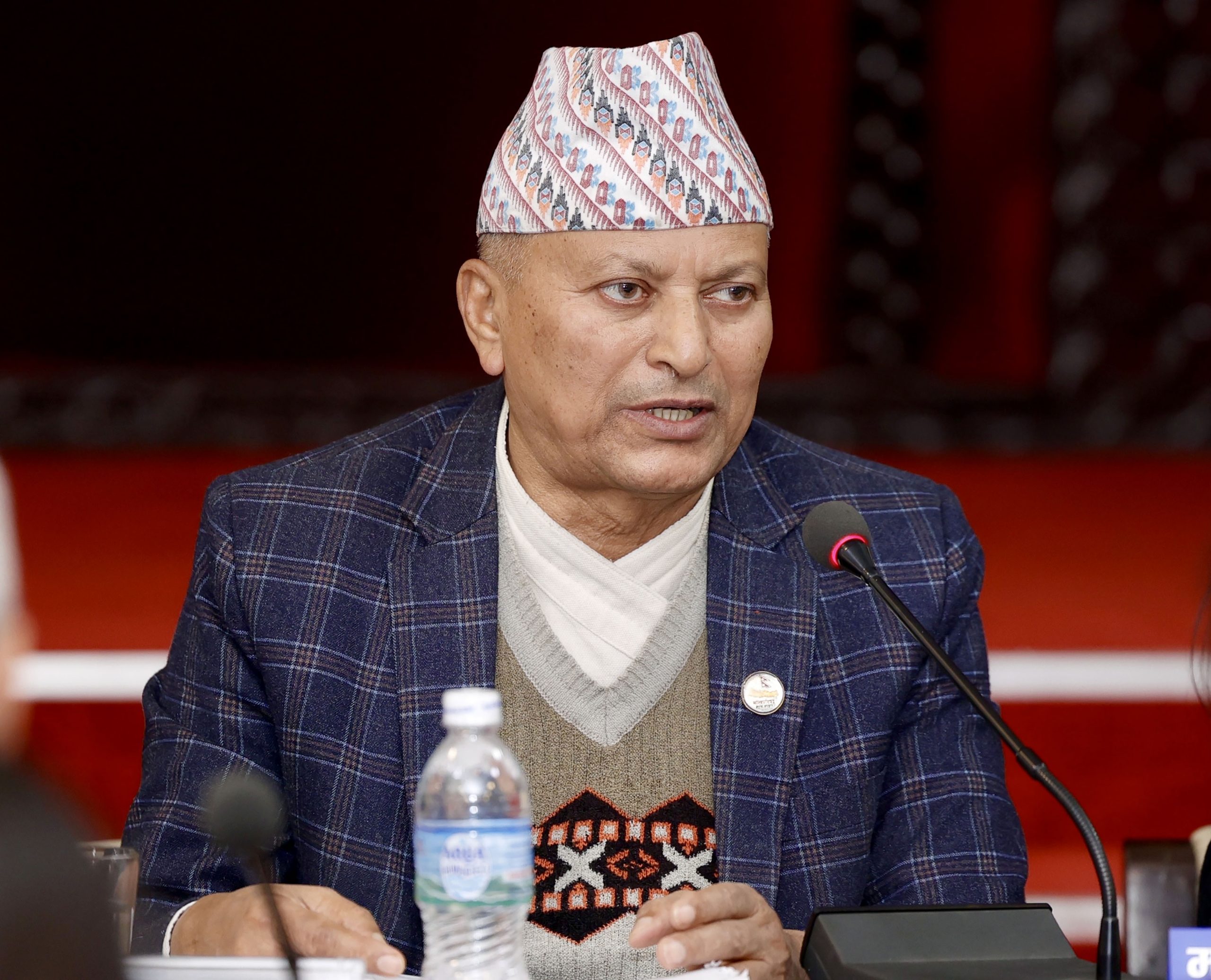 भूमिसम्बन्धी समस्या समाधानका लागि अन्तिम आयोग : मन्त्री अधिकारी