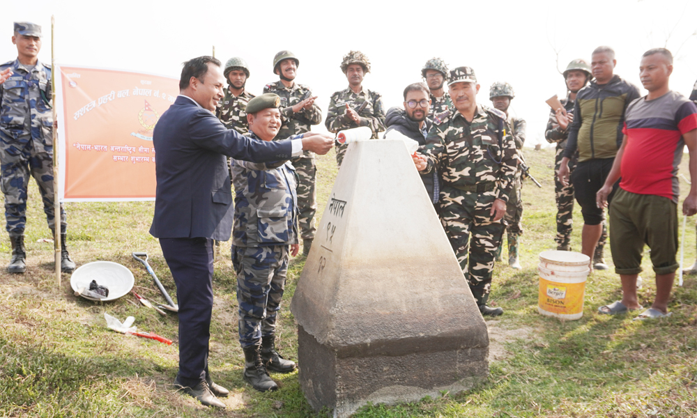 नेपाल भारत सीमास्तम्भ मर्मत सुरु