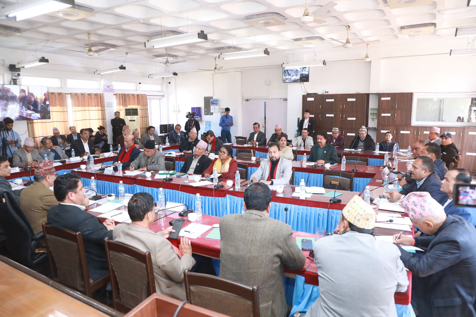 सिमेन्टको मूल्य बढ्नुको कारण सात दिनभित्र पेस गर्न लेखा समितिको निर्देशन