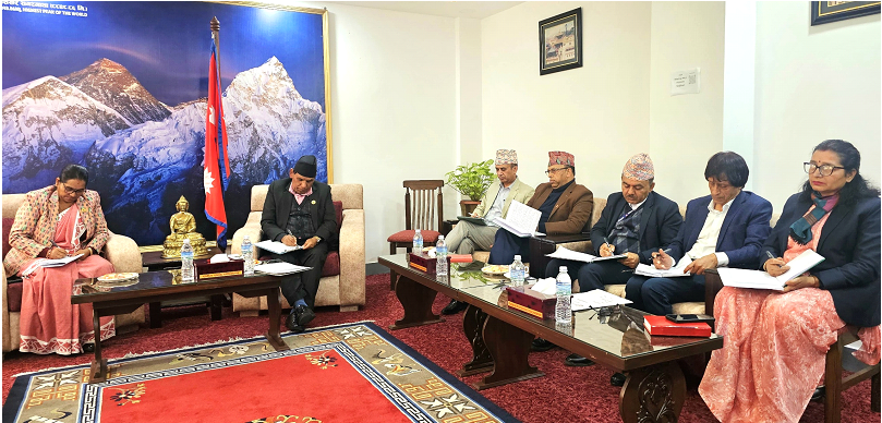 समितिको प्रभावकारिता अभिवृद्धि गर्न राष्ट्रिय सभा अध्यक्षद्वारा समिति सभापति र सचिवसँग छलफल