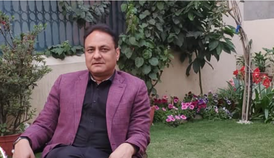 पूर्वआइजिपी खनालद्वारा एमाले परित्याग